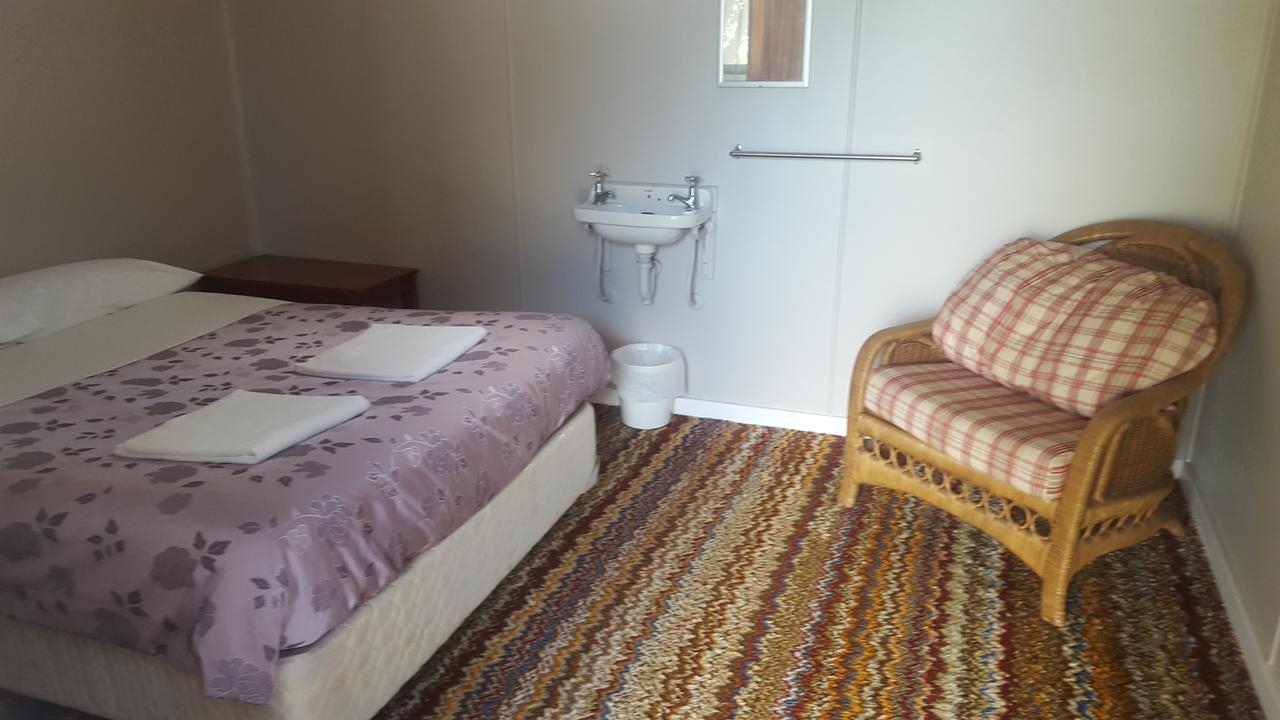 Tingle All Over Budget Accommodation Walpole Extérieur photo